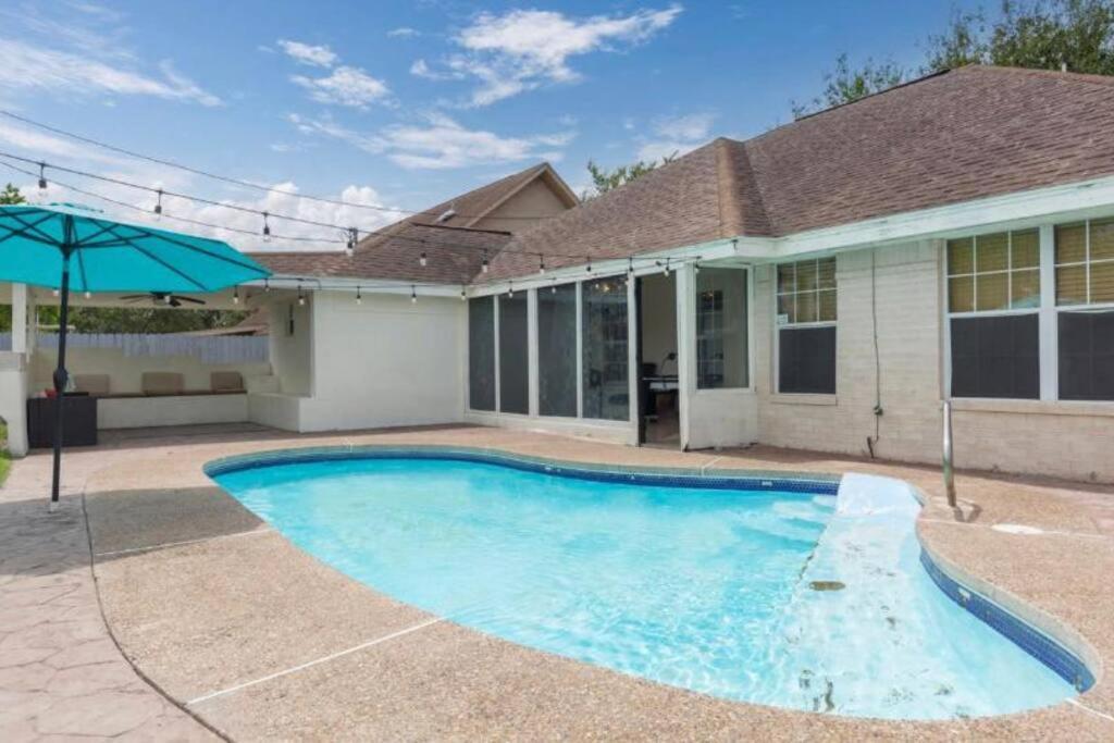 Mcallen 4Br With Pool, Shopping & More Exterior foto